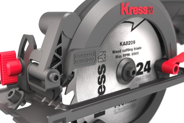 Die bürstenlose 140-mm-Kreissäge KUE11 von Kress erzielt durch die hohe Drehzahl von 6.900 U/min und den mitgelieferten Parallelanschlag gleichmäßige und exakte Schnitte.