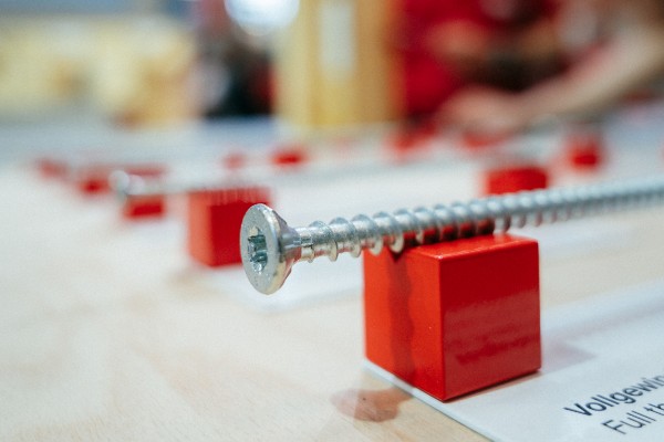 Befestigungsinnovationen auf internationaler Bühne: Mit seinem Produkt- und Serviceprogramm setzte fischer Trends auf der BAU.