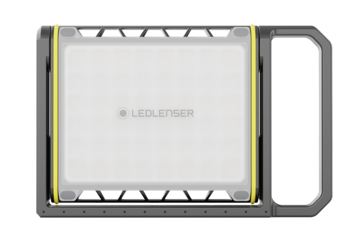 Das Area Light AF8R Work von vorne mit Diffuser.