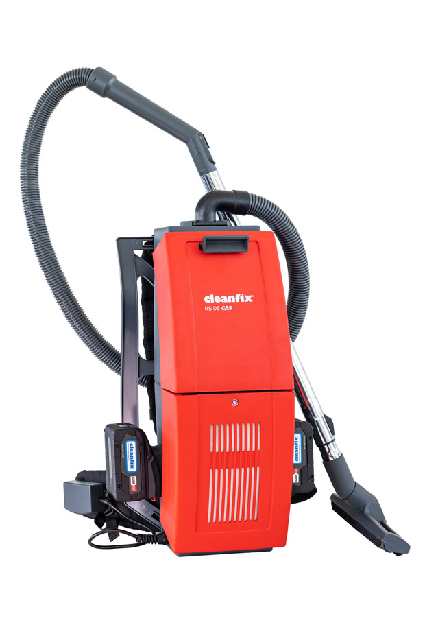 Der Akku-Rückenstaubsauger RS05 CAS ist ideal für Orte mit engen Platzverhältnissen, für weitläufige Gebäude und überall, wo höchste Flexibilität bei der Gebäudereinigung gefragt ist.