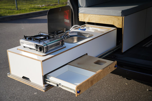 Bullifaktur Küche Sprinter Ausbau
