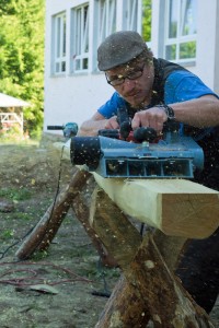 Wandergesellen unterstützen die Dorfgemeinschaft Seewalde