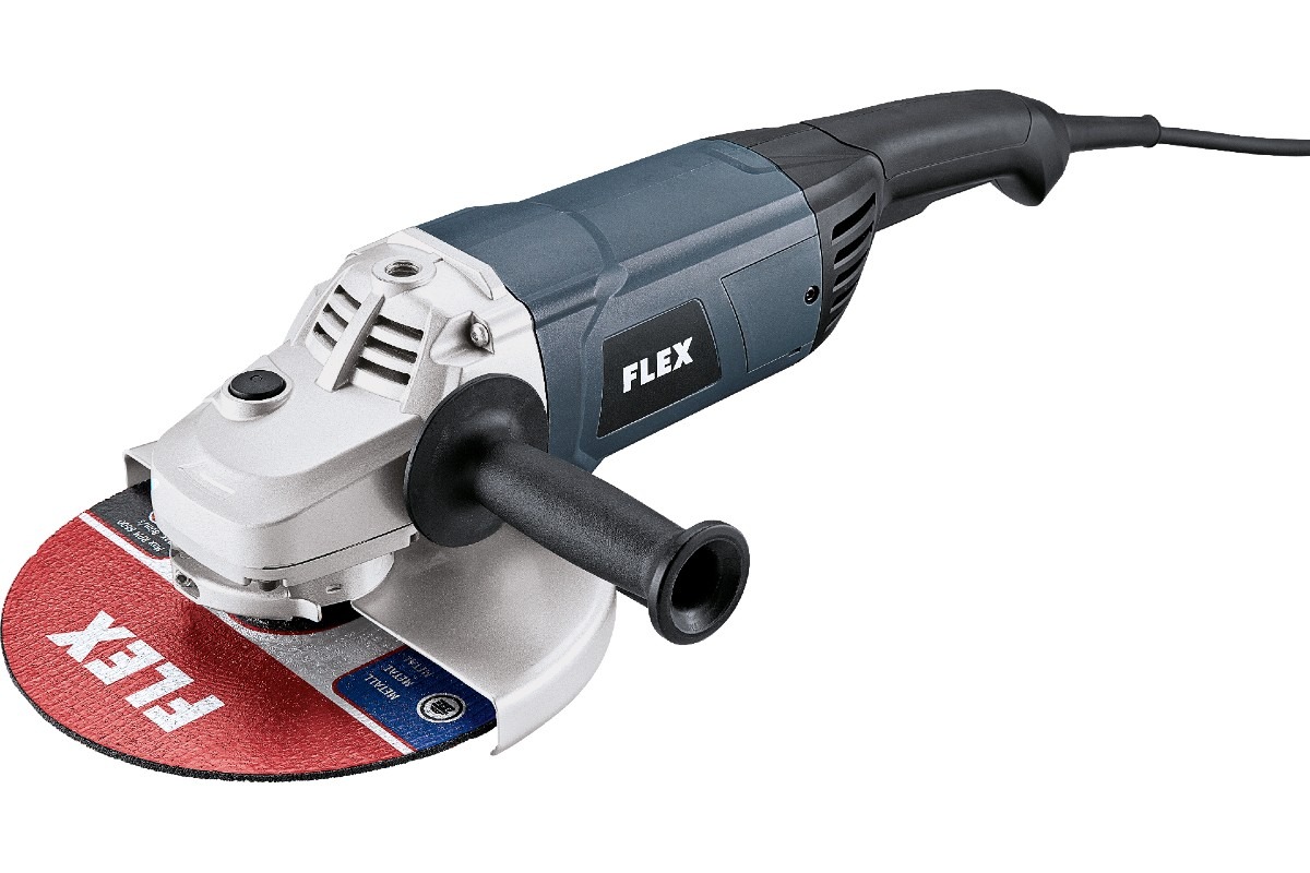 Der L 2270 230 bietet mit seinem leistungsstarken 2200-Watt-Motor die nötige Kraft für anspruchsvolle Anwendungen.