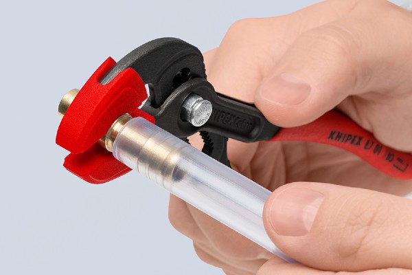 Die Knipex Schonbacken für die Knipex Cobra 87 xx 180er, 250er und 300er Modelle