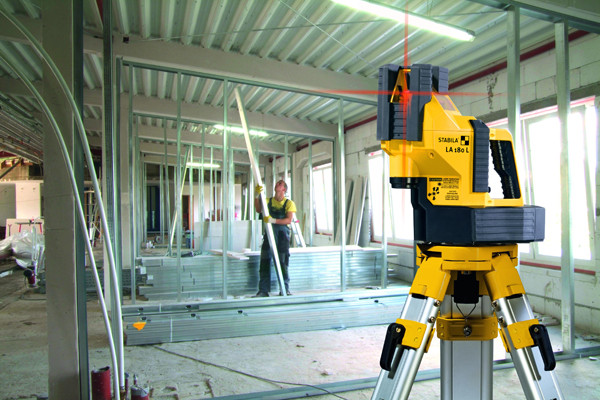 Multilinien-Laser LA 180 L