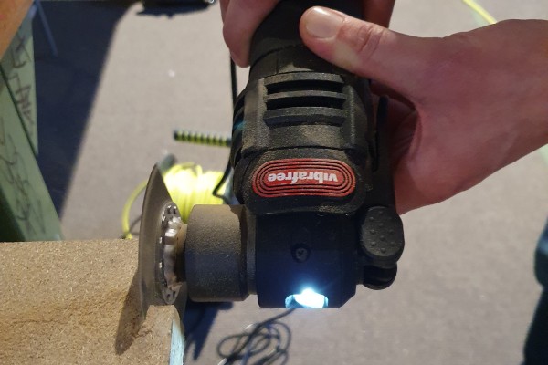 Die LED eignet sich zur Beleuchtung bei schlechten Lichtverhältnissen.