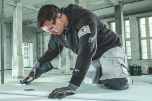 Gerade beim Innenausbei und Installationsarbeiten hilft das Multitool.