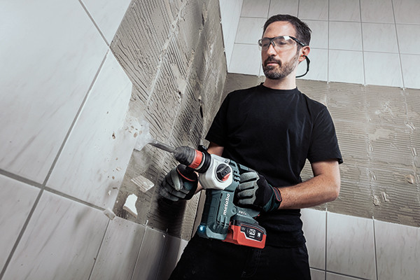 03_Metabo_-KHA-18-LTX-BL-24-Quick_ISA_Anwendung