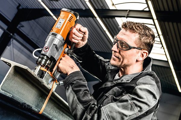 1.010 W und Tachoelektronikfür effizientes Arbeiten.