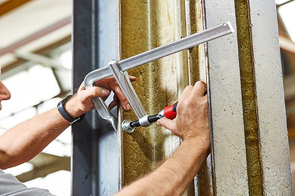 BESSEY-3-Handhabung-Griff-Step-1-GZ-KG