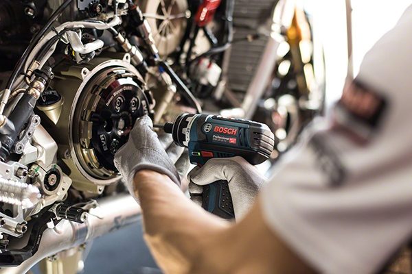 Bosch GSR 12V-15 FC Professional – Anwendung
