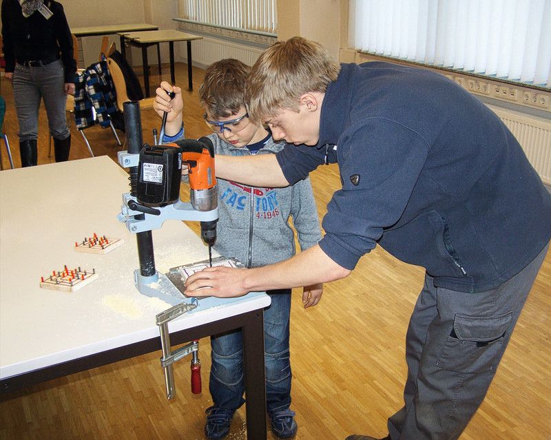 Fein unterstützt Initiative Technolino