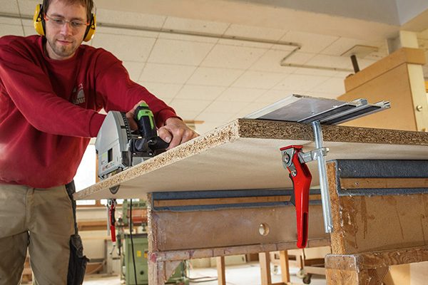 GTRH_work_man_wood_1__100