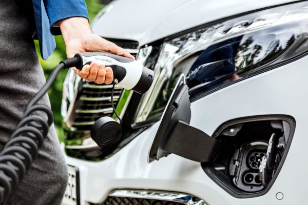 In nur 45 Minuten kann der EQV von 10 % auf 80 % aufgeladen werden