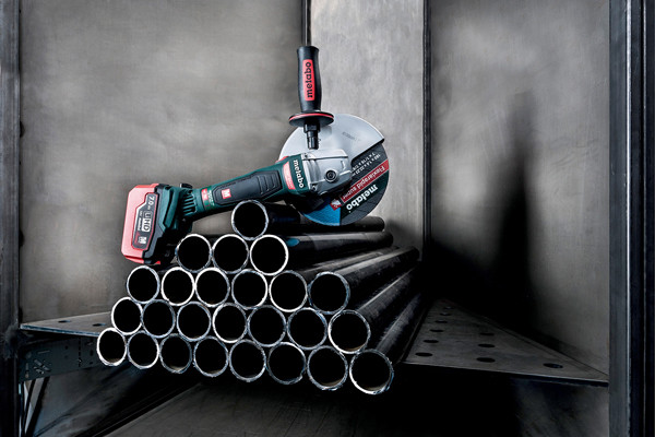 WB-18-LTX-BL-180_Metall