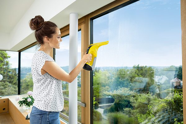 WV_6_window_edge_cleaning_yellow_app_05_CI15