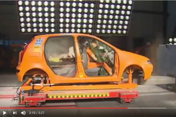 ADAC Crashtest Ladungssicherheit