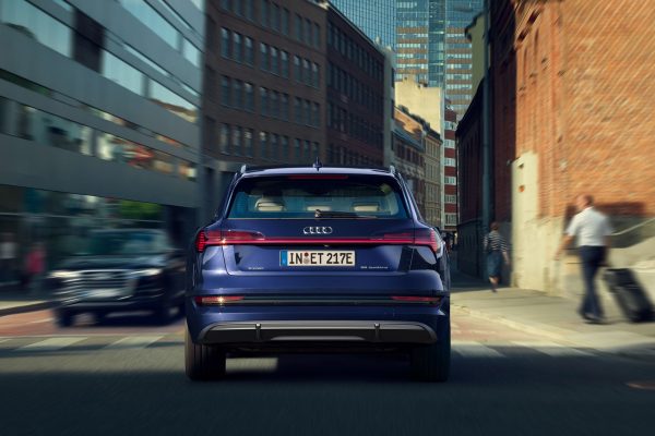audi_e-tron_2
