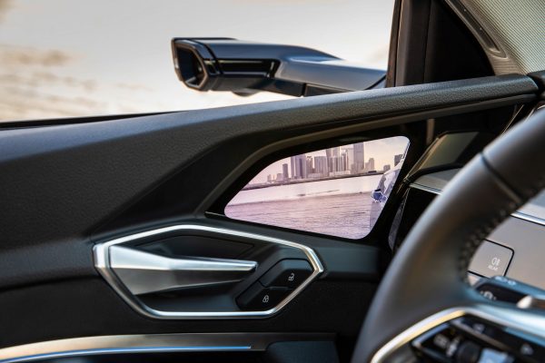 audi_e-tron_4