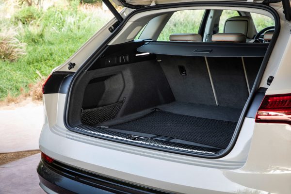 audi_e-tron_kofferraum2