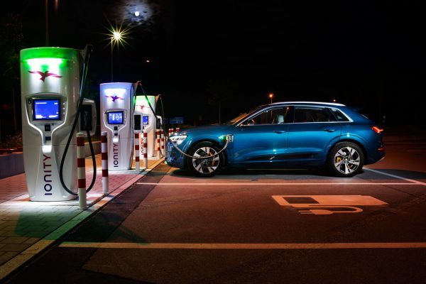 audi_e-tron_ladestecker4
