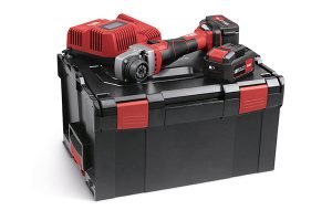 Das Set mit Basismotor, Ladegerät und zwei Akkus wird in einer L-Boxx geliefert.