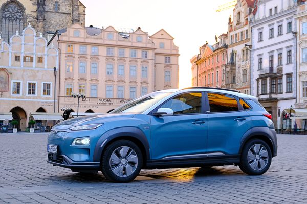 Hyundai Kona Elektro, ab 28.907 €/netto