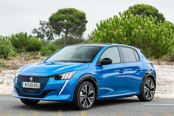 Peugeot e-208, ab 25.588 €/netto