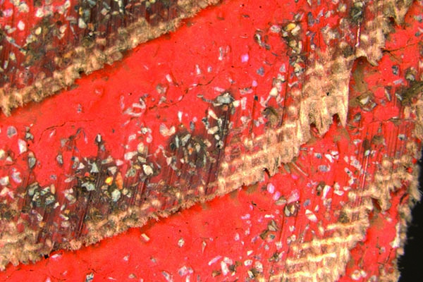Typisches Verschleißbild mit dem charakteristisch glänzenden Kühlfilm (kein „Verglasen“).